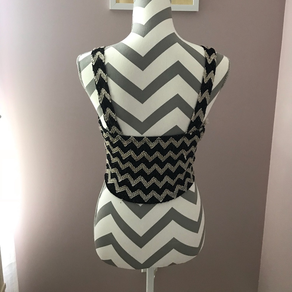 Crop top